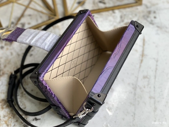 LOUIS MALLE PETITE VUITTON 0719